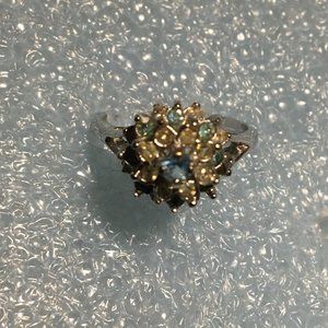 Vintage Beautiful Cocktail Ring 18k HGE White Gold 21 CZ-Rhinestones